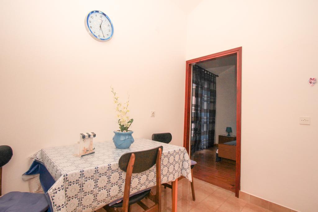 Apartments Lea بريسبا الغرفة الصورة