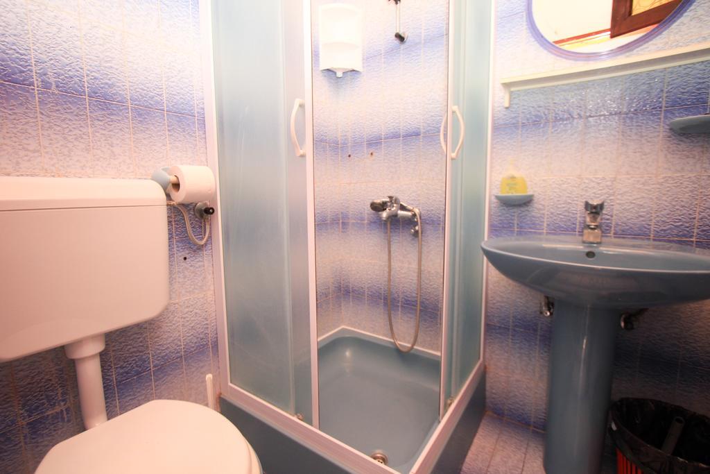 Apartments Lea بريسبا الغرفة الصورة
